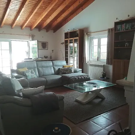 Casa Guna Nyaraló